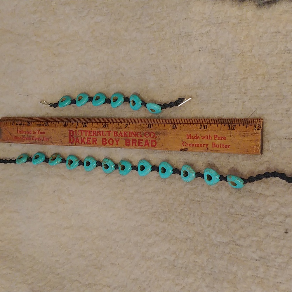 Faux turquoise Choker and bracelet set.